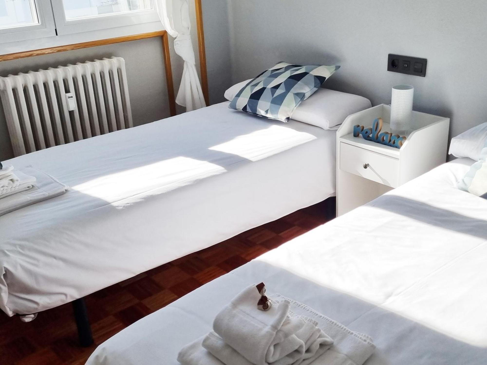 Dehesa Centro Apartment โซรีอา ภายนอก รูปภาพ